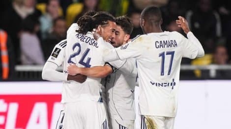 Paris FC triomphe à Nantes : Koleosho brille pour son premier match