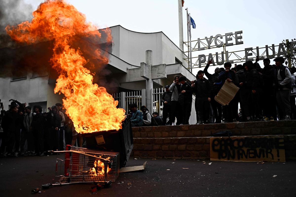 Vie chère en France : la jeunesse face aux tribunaux après les manifestations